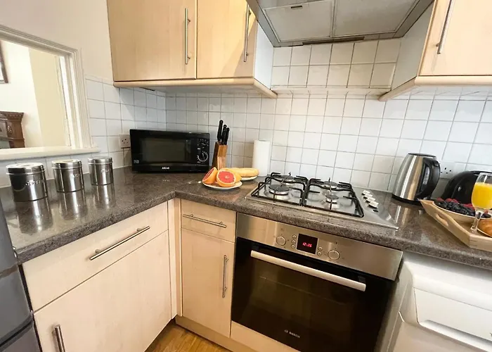 Grosvenor Gardens Apartments